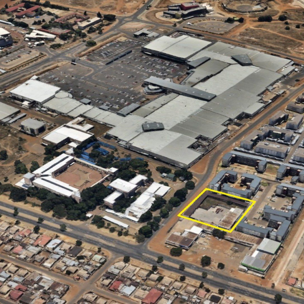 Soweto – Prime Property Opposite Jabulani Mall - Image 4